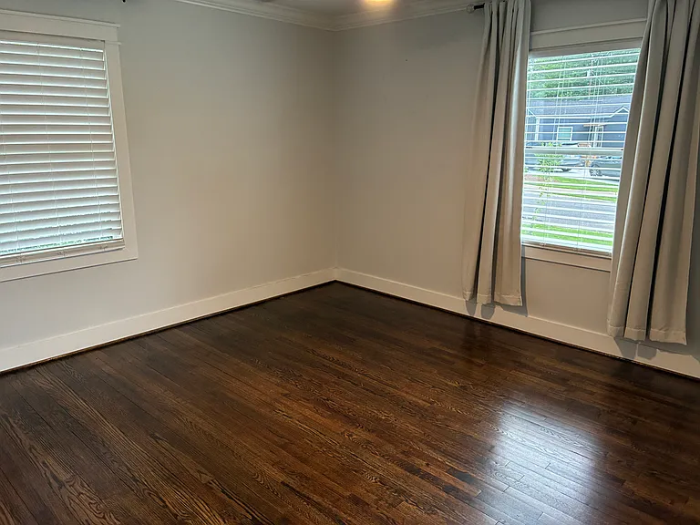 801 Grove St — Photo 22