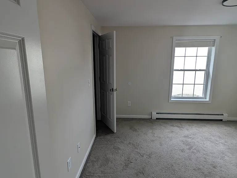 30 Knight St #1 — Photo 12