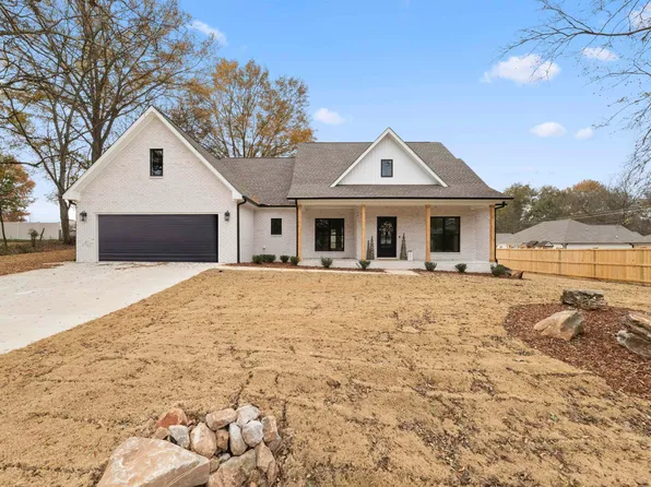 102 King St, Muscle Shoals, AL 35661