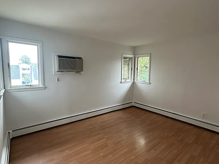 20 Kipp Ave #2 — Photo 7