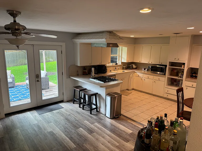 9619 Liptonshire Dr — Photo 5