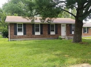 4903 De Priest Ct, Louisville, KY 40218