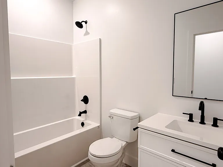 119 Crocker Ct — Photo 17