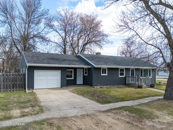 405 Thayer Ave, Aneta, ND 58212