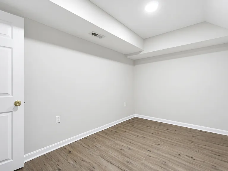 8129 Woodholme Cir #A — Photo 14