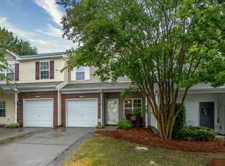 13707 Singleleaf Ln, Charlotte, NC 28278