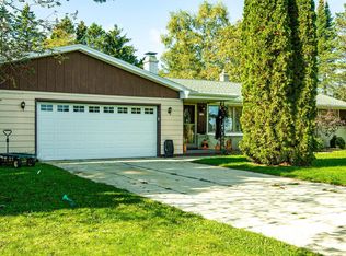 4622 N 50th St, Sheboygan, WI 53083