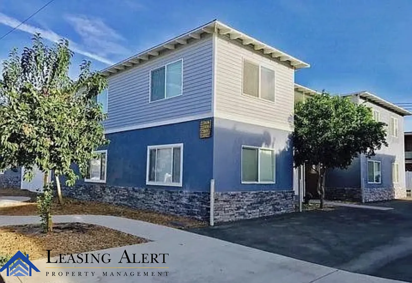 2 bed, 1000 sqft, $2,750 — Photo 1