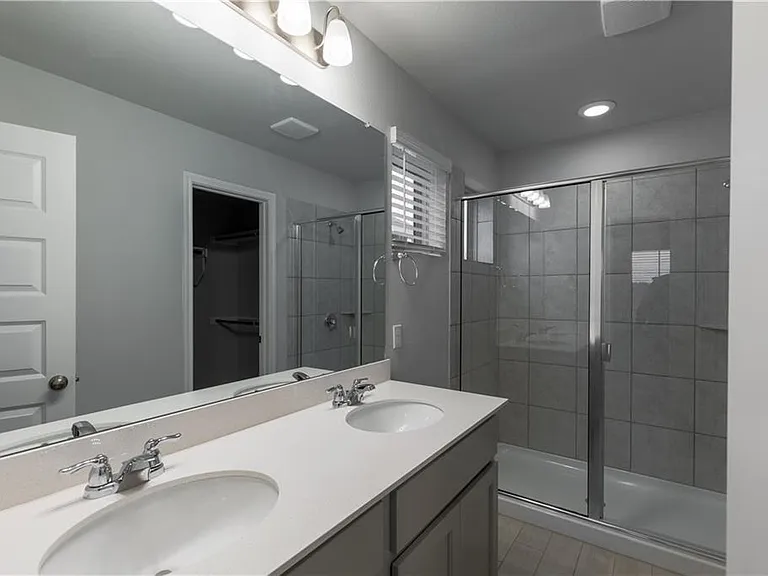 2020 Pecan Island Dr — Photo 8