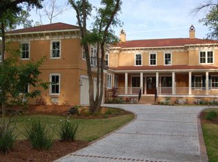 40 Anchorage Way, Beaufort, SC 29902