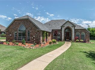 110 Dunford Dr, Heath, TX 75032