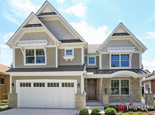 340 W Winthrop Ave, Elmhurst, IL 60126