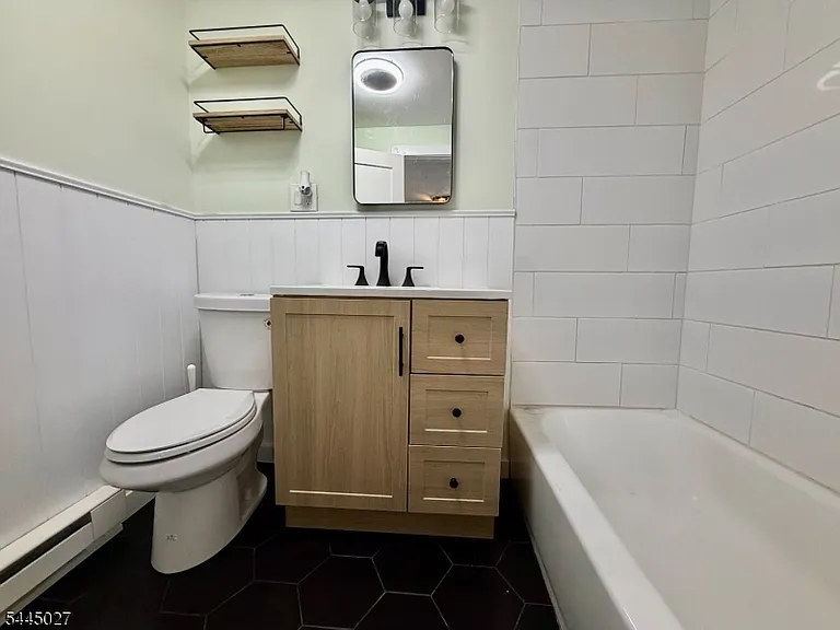 1 S Lakeside Ave #1B — Photo 12