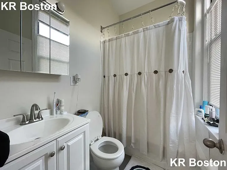 425 Shawmut Ave #33 — Photo 6