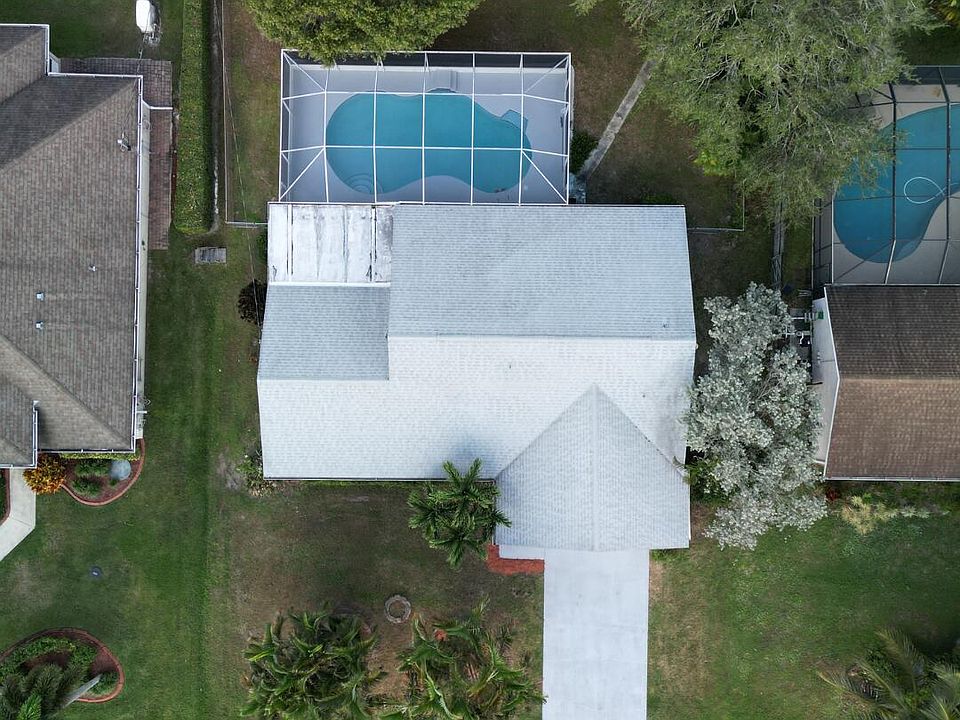 1st image of 1025 SW Majorca Avenue