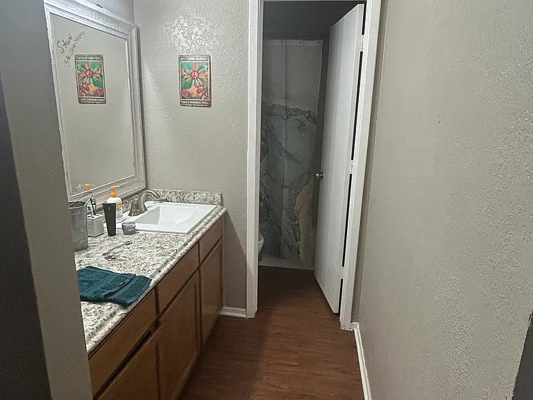 7022 Lincoln Dr — Photo 6