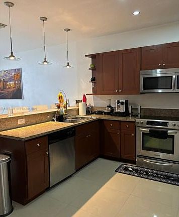 3rd image of 10788 NW 74th Ln #16724