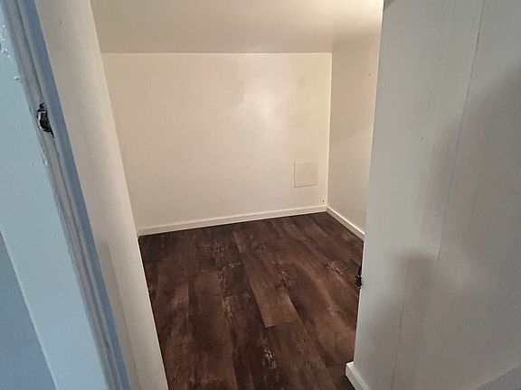 3rd image of 401 12th Ave E #A1