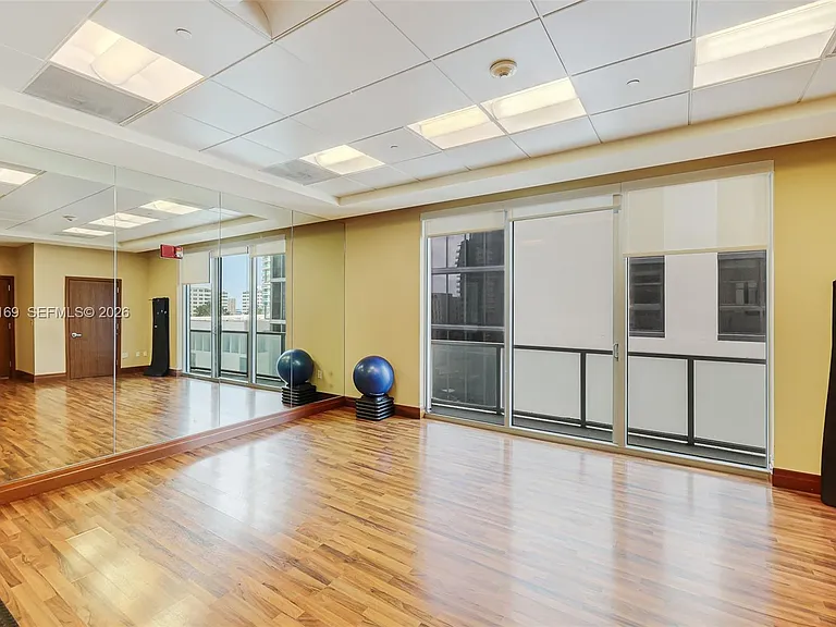 1050 Brickell Ave #2320 — Photo 32