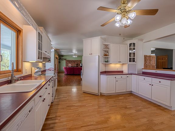 4th image of 3522 Olsen Rd