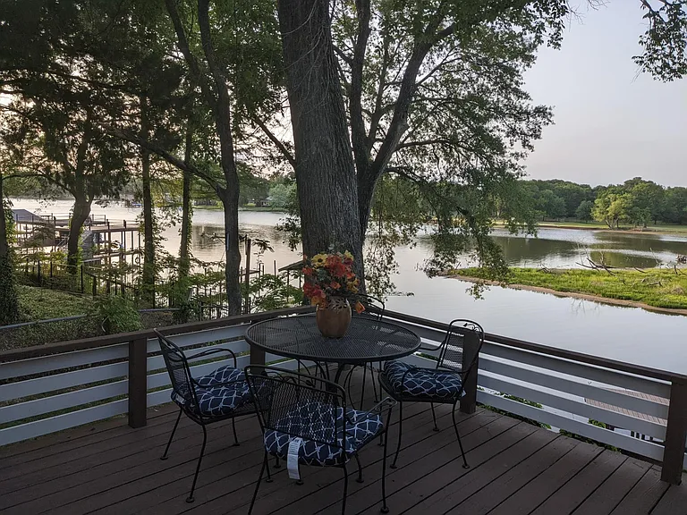 138 Lynn Creek Dr — Photo 15