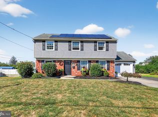 120 Meadow Lark Rd, Stratford, NJ 08084