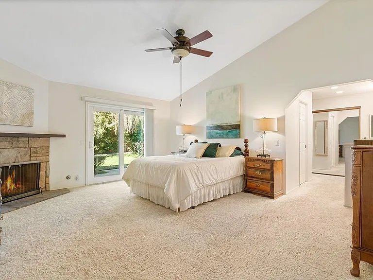 4739 Coronado Ln — Photo 17
