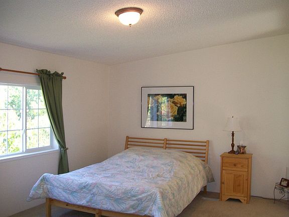 4th image of 6819 Virginia Dr