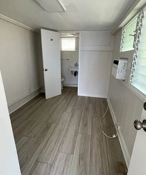 3317A Herbert St — Photo 12