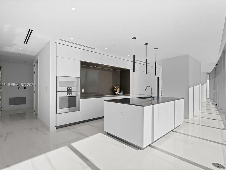 300 Biscayne Boulevard Way #3801 — Photo 3