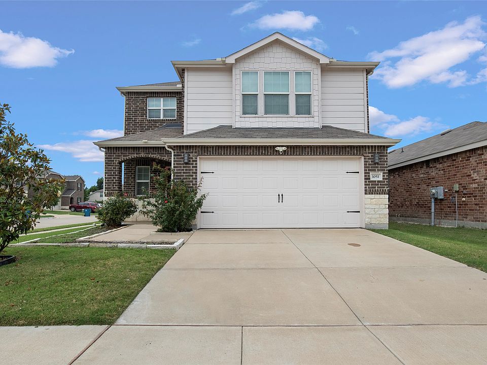 1st image of 1051 Spofford Dr