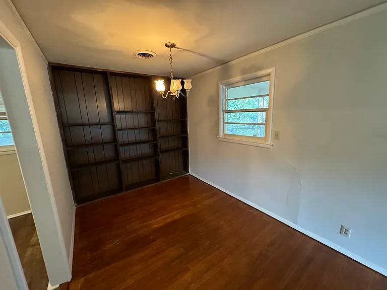 3345 Loch Haven Rd — Photo 4