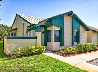 791 SW Claudia Ave, Port Saint Lucie, FL 34953