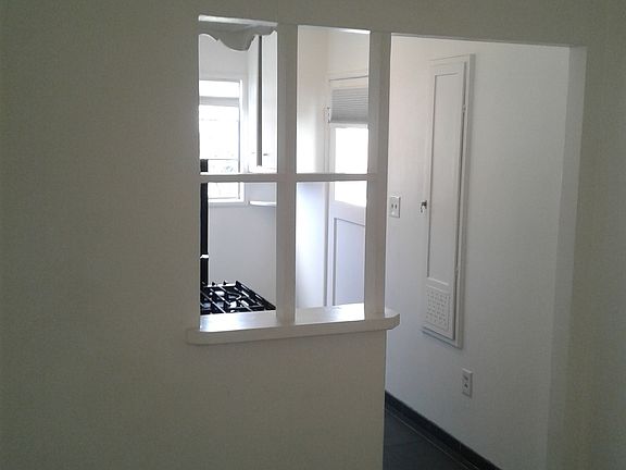 2nd image of 1086 43rd St APT 4