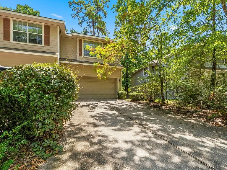 149 E Summerhaze Cir — Photo 1