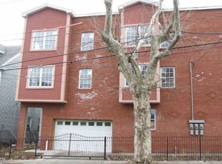 164 Clerk St, Jersey City, NJ 07305