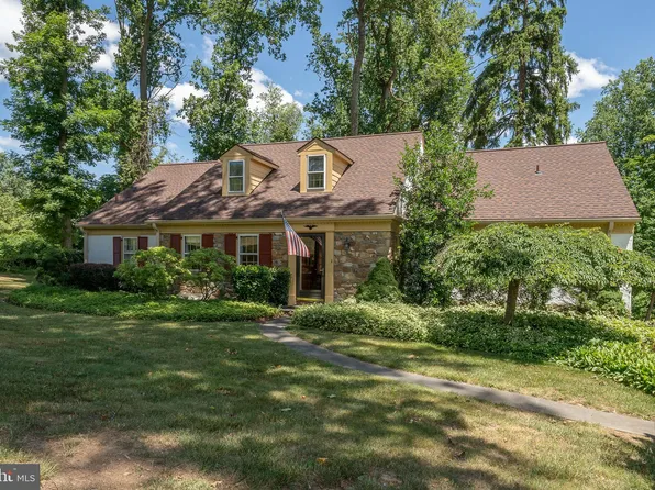 1 Boulder Creek Ln, Newtown Square, PA 19073