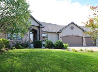 801 Heywood Rd, Northfield, MN 55057