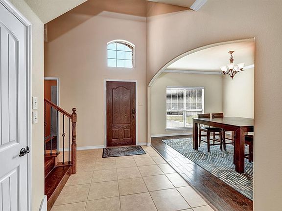 4th image of 10120 Waterstone Way