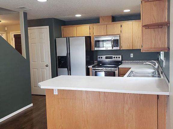 5th image of 1660 N 18th St Unit 23