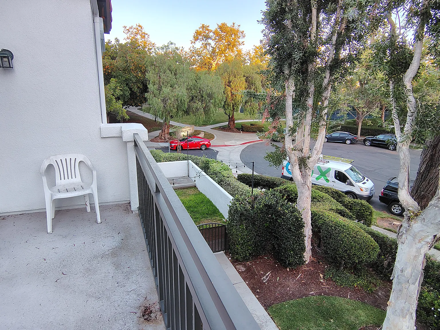 2 bed, 975 sqft, $1,400 — Photo 3