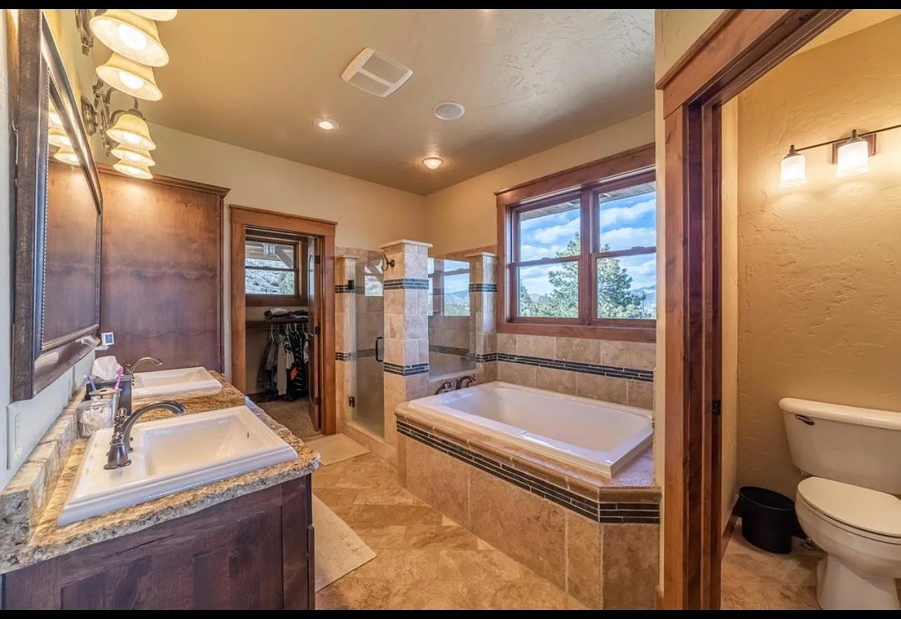 3811 Deer Park Dr — Photo 4