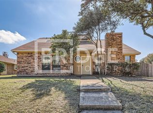 322 Antler Ct, Lewisville, TX 75067
