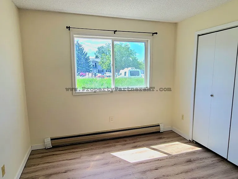413 S 20th Ave — Photo 25