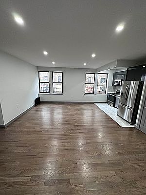 2nd image of 601 W 176th St APT 27