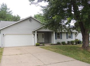 923 Blake Ct, Saint Peters, MO 63376