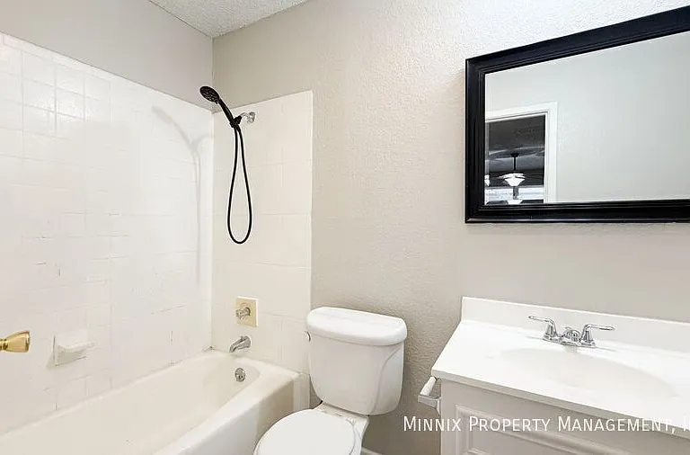 7303 Avenue X #103 — Photo 17