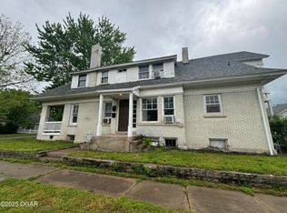 817 W 5th St #1, Joplin, MO 64801