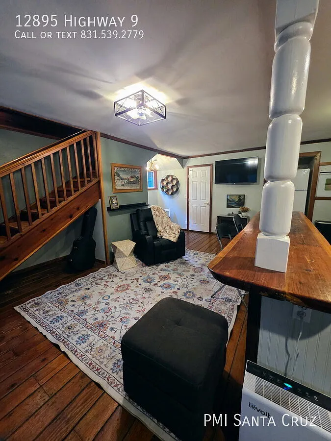 All Utilities Paid! Fully Furnished 2 Bedroom + Bonus Room/Office In Beautiful Boulder Creek — Photo 3