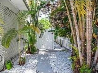 741 NE 16th Ave, Fort Lauderdale, FL 33304